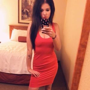 Red bodycon dress
